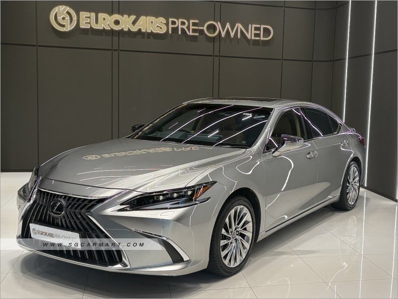 Lexus ES300H Luxury Sunroof