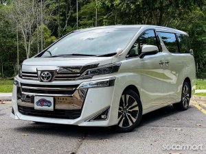 Toyota Vellfire 2.5A Elegance Moonroof