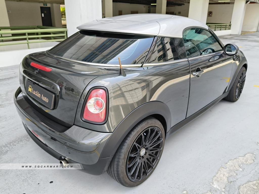 Mini Cooper Coupe 2011 photo 3