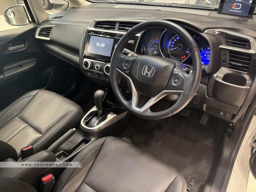 Honda Jazz 1.3A