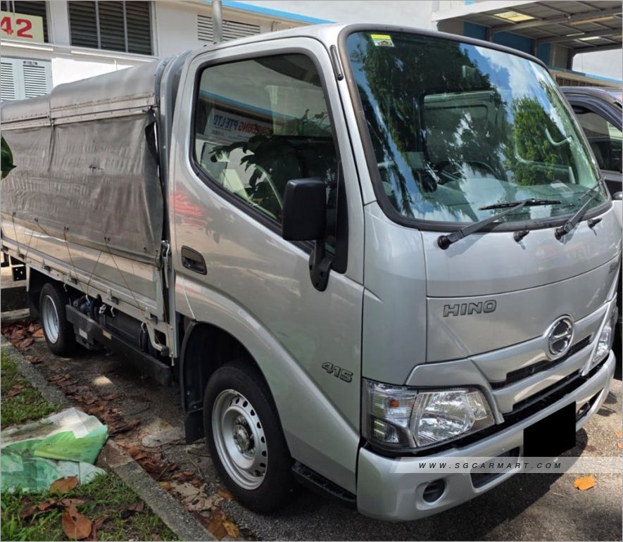 Hino Dutro 2024 photo 3