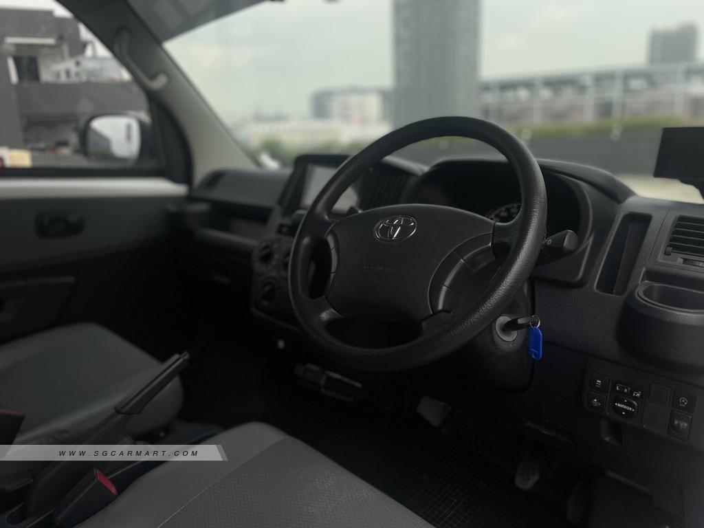Toyota Townace 2022 photo 4