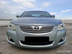 Toyota Camry 2.0A (COE till 10/2027)-thumbnail