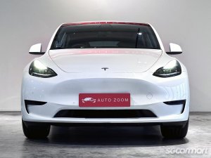 Tesla Model Y Electric RWD-thumbnail