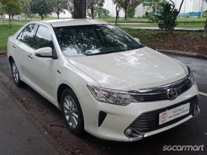 Toyota Camry 2.0A