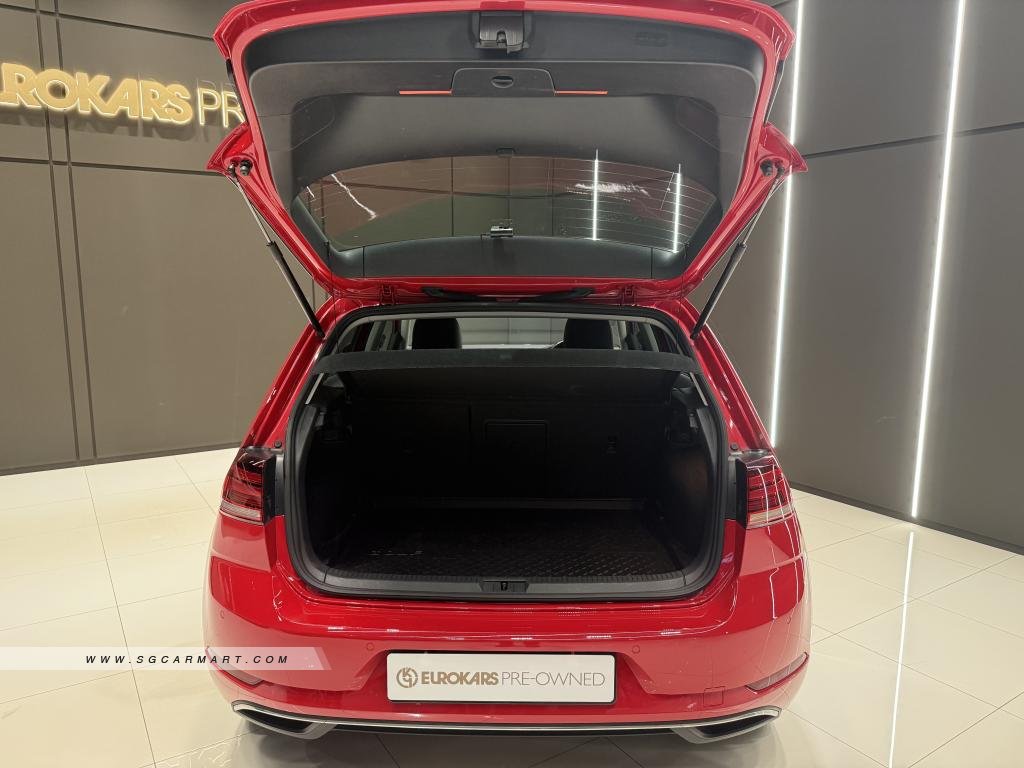 Volkswagen Golf 1.4A TSI Comfortline