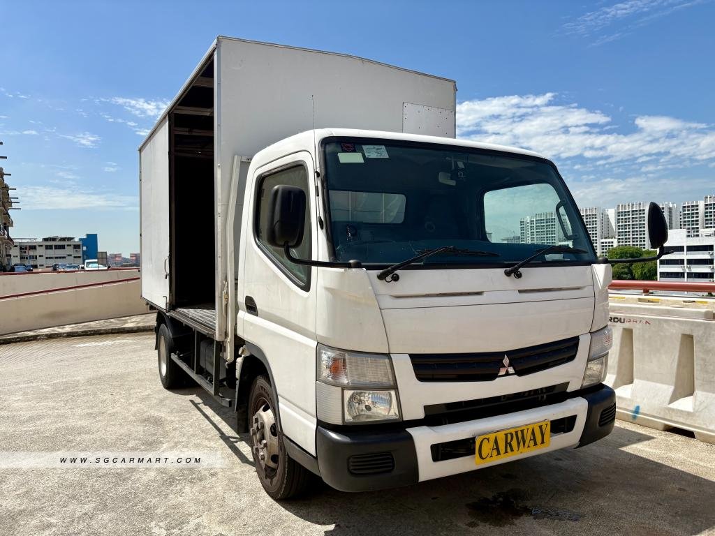 Mitsubishi Fuso Canter 2017 photo 3
