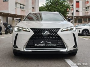 Lexus UX200 Executive-thumbnail