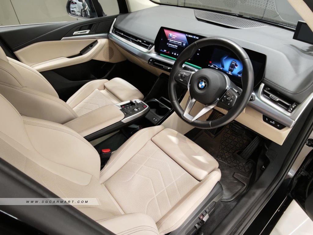 BMW 2 Series 216i Active Tourer Inspiring