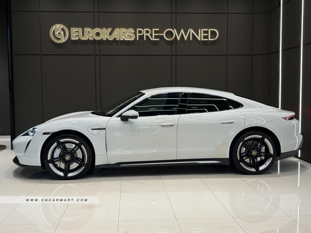 Porsche Taycan Electric