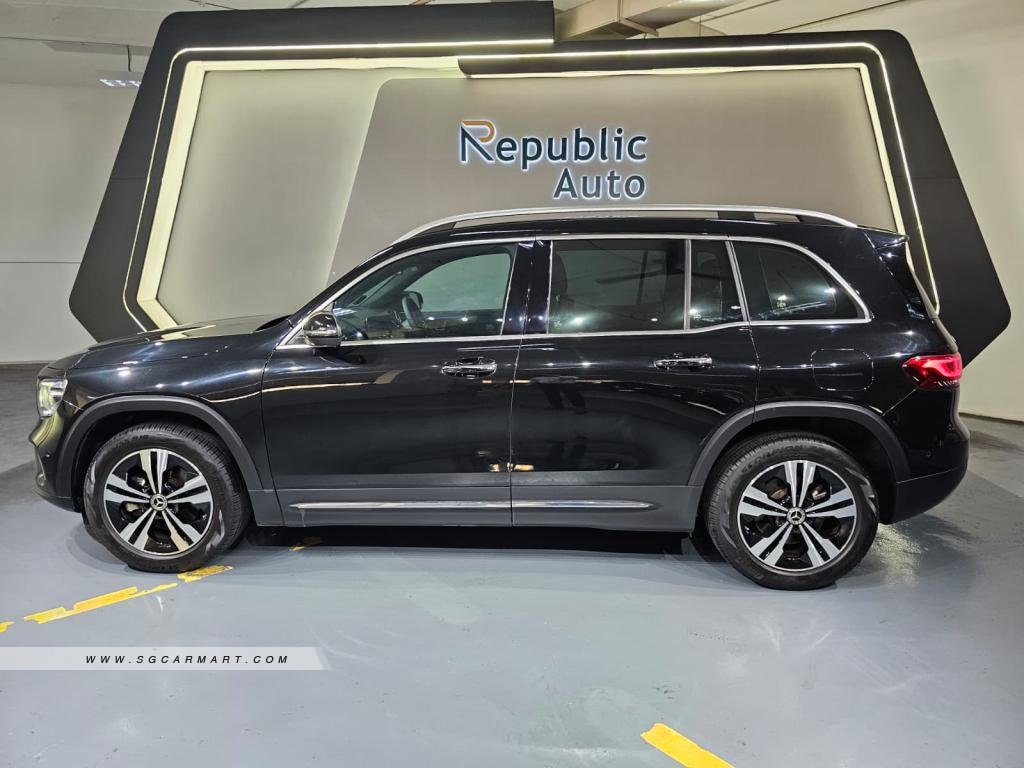 Mercedes-Benz Glb180 2022 photo 2
