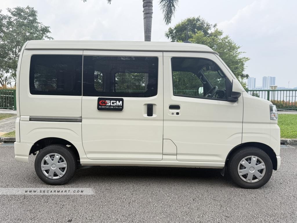 Toyota Pixis 2023 photo 2