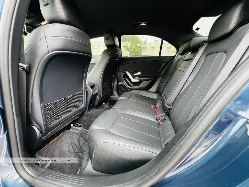 BMW 5 Series 523i Highline - Side Front