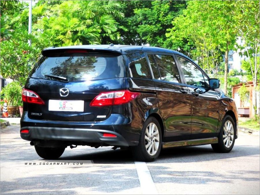 Mazda Mazda 5 2017 photo 3