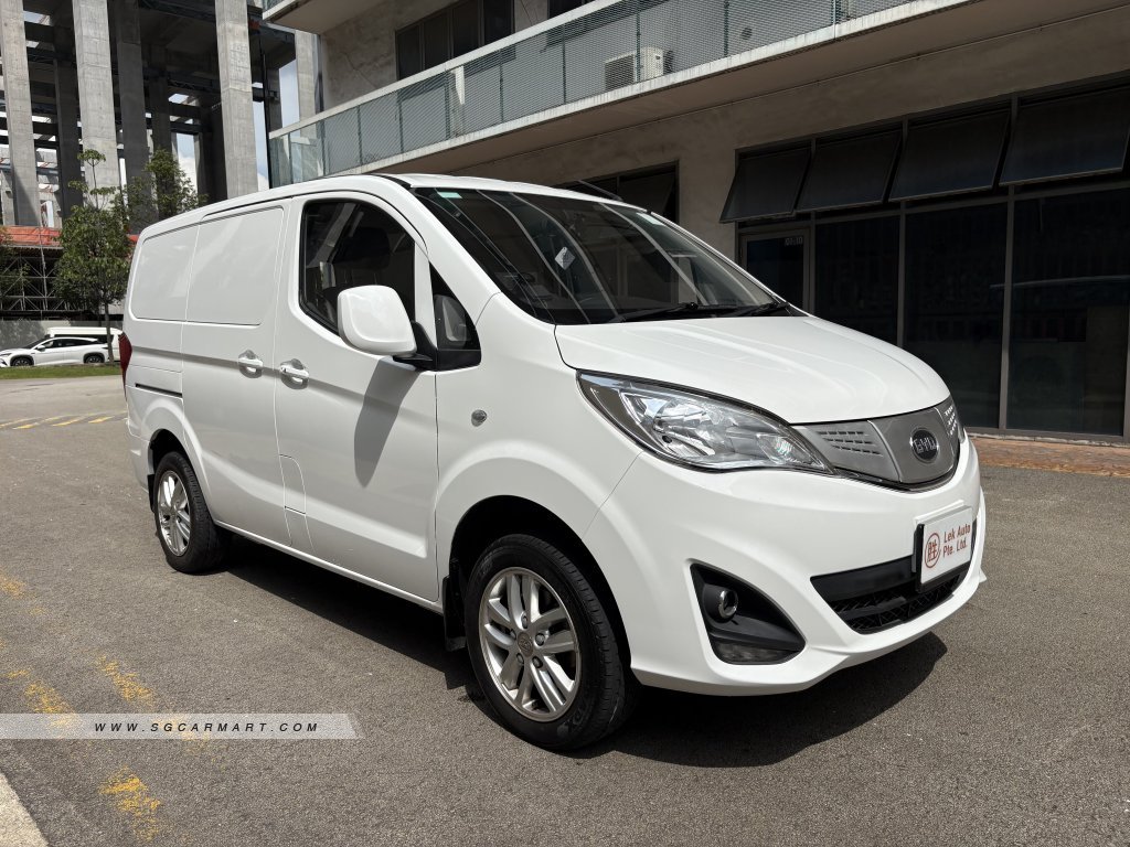BYD T3 2023 photo 2