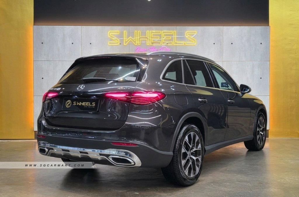 Mercedes-Benz Glc200 2025 photo 2