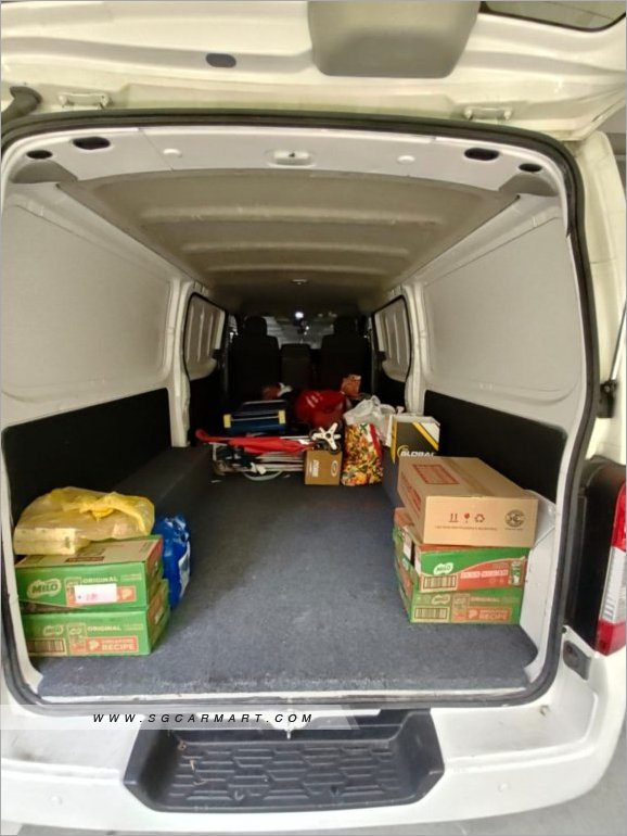 Nissan Nv350 Urvan 2021 photo 2