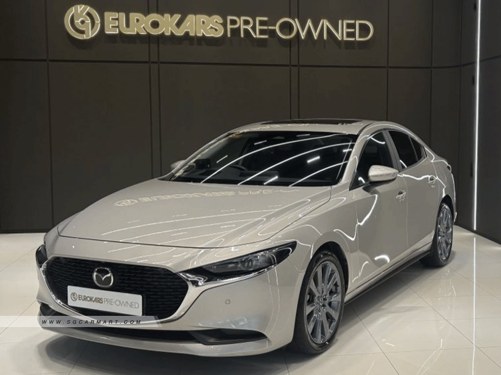 Mazda 3 Mild Hybrid 1.5A Luxury Sunroof