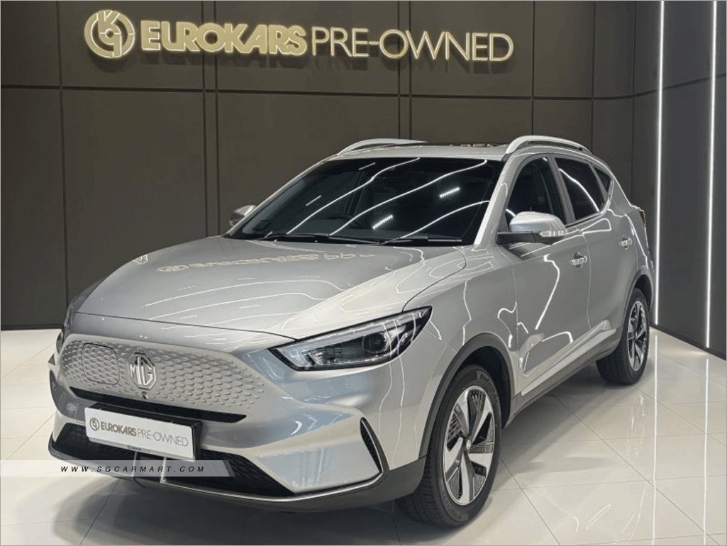 MG ZS EV Trophy Panoramic Roof
