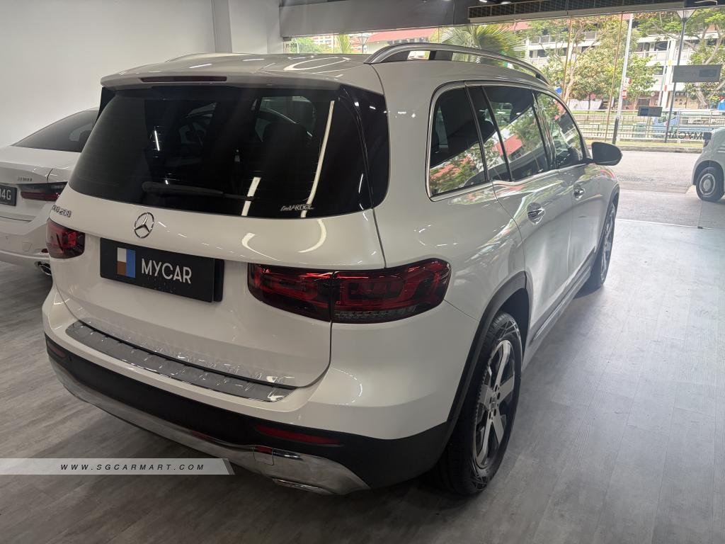 Mercedes-Benz Glb200 2020 photo 2