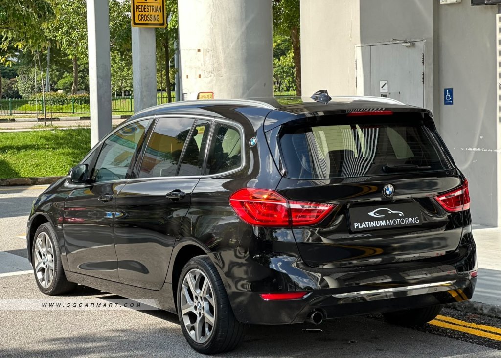 BMW 216I 2017 photo 3