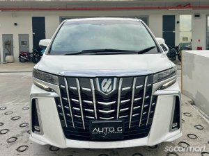Toyota Alphard Hybrid 2.5A SR C-Package Moonroof