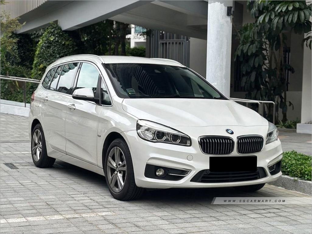BMW 216D 2016 photo 2