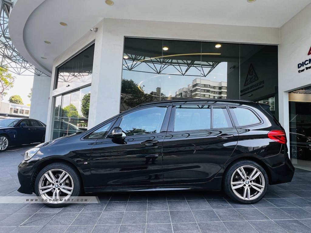 BMW 5 Series 523i Highline - Side Front