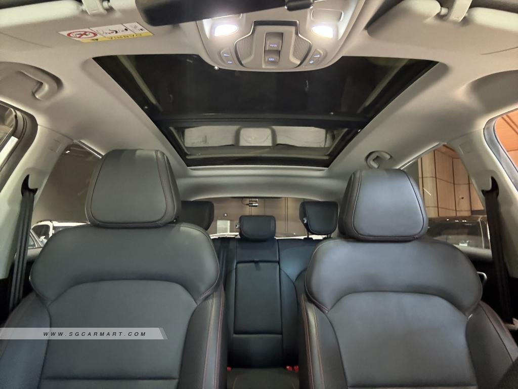 MG ZS EV Trophy Panoramic Roof