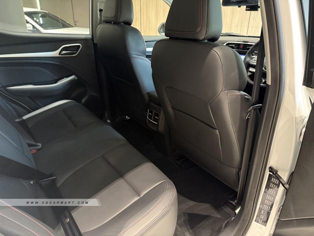 MG ZS EV Trophy Panoramic Roof