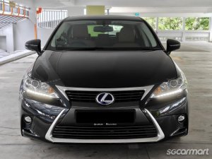 Lexus CT Hybrid CT200h Executive (New 5-yr COE)-thumbnail