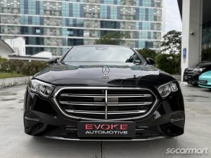 Mercedes-Benz E-Class E200 Mild Hybrid Exclusive-thumbnail