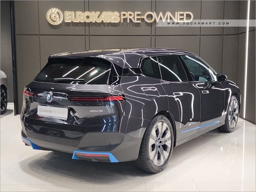 BMW iX Electric xDrive40