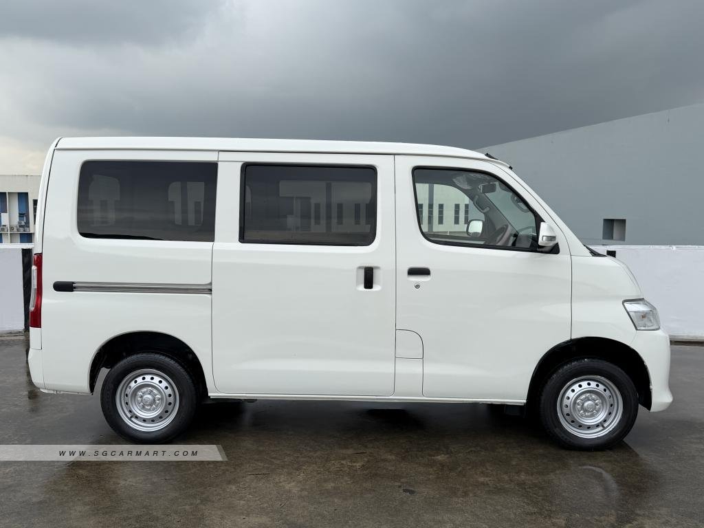 Toyota Townace 2021 photo 3