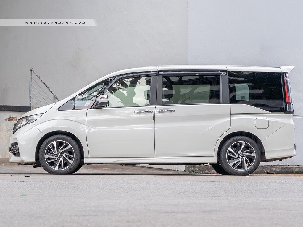 Honda Stepwgn 2016 photo 3