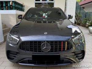 Mercedes-Benz E-Class E300e Plug-in Hybrid AMG Line Premium Plus Night Edition-thumbnail