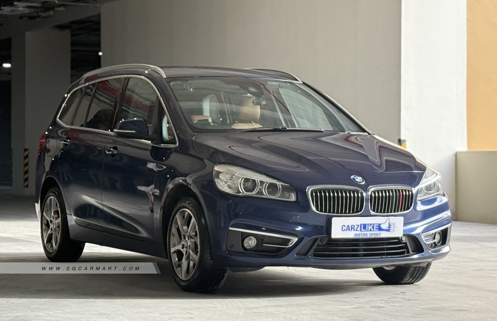 BMW 216I 2018 photo 2