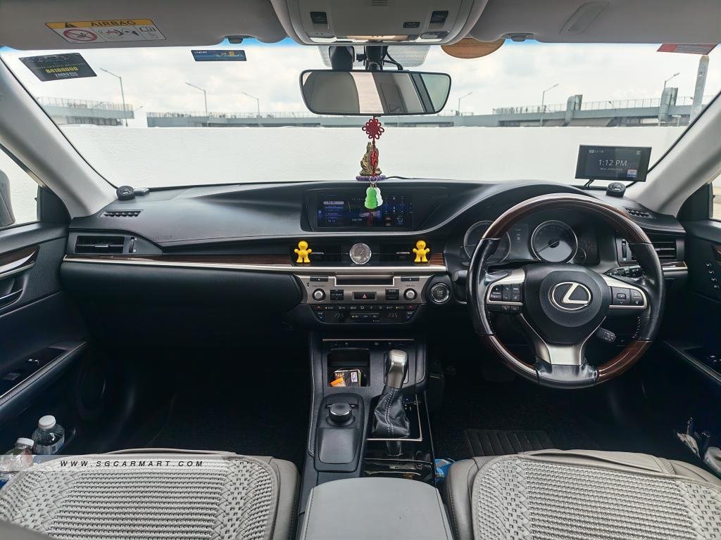 Lexus Es250 2018 photo 5