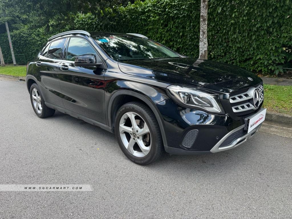 Mercedes-Benz Gla180 2018 photo 2