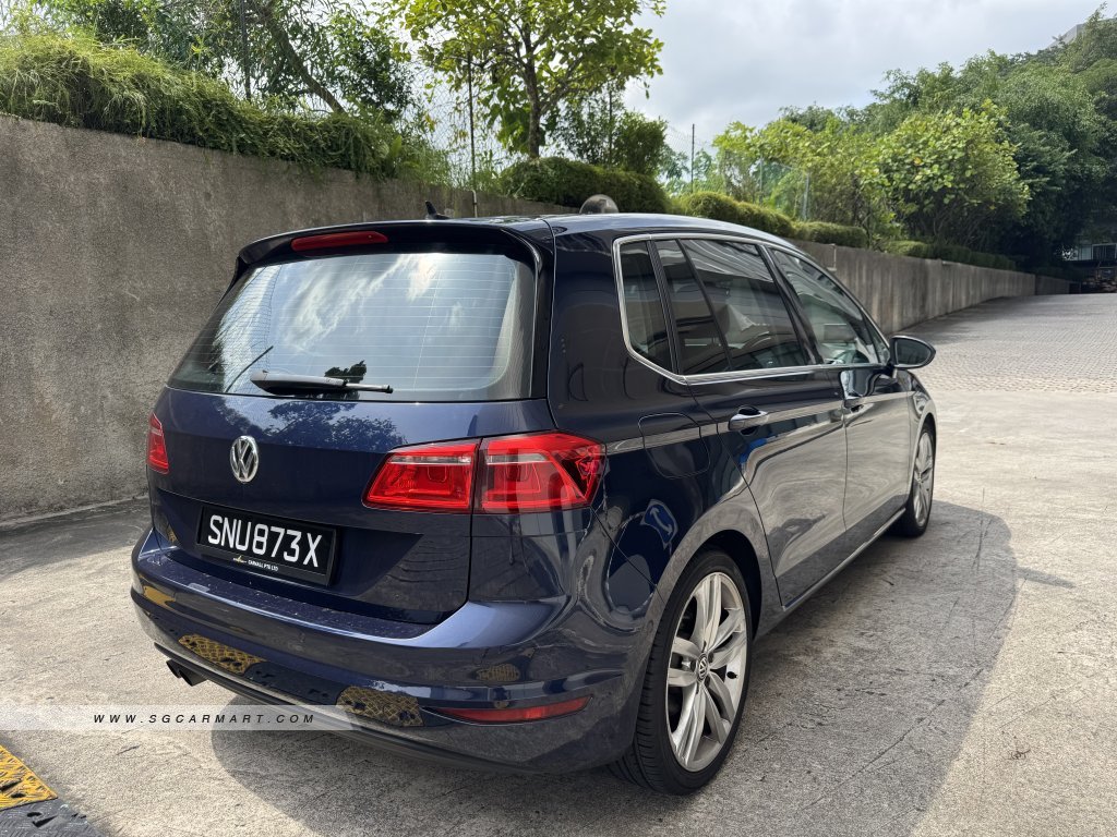 Volkswagen Sportsvan 2016 photo 2