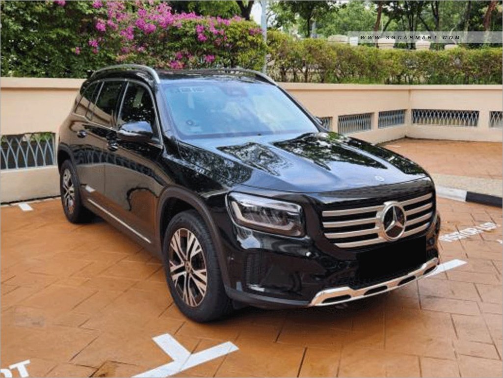 Mercedes-Benz Glb180 2025 photo 2