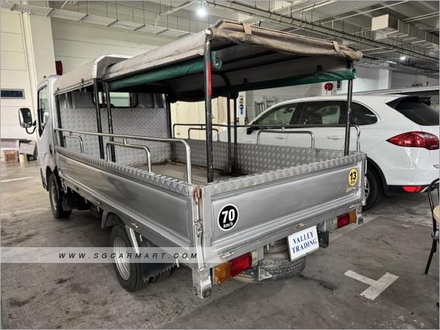 Nissan Cabstar 2016 photo 4