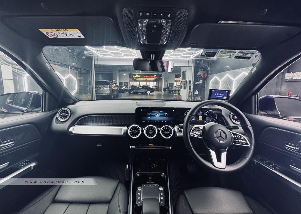 Mercedes-Benz Glb180 2023 photo 5