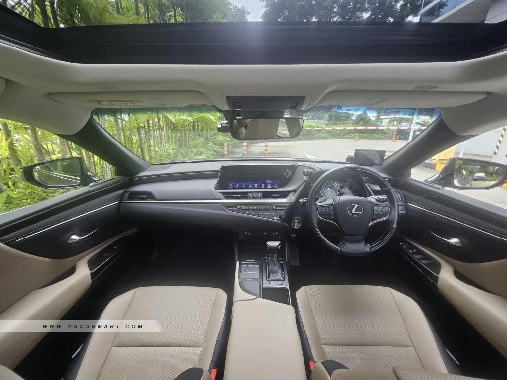 Lexus Es250 2019 photo 4