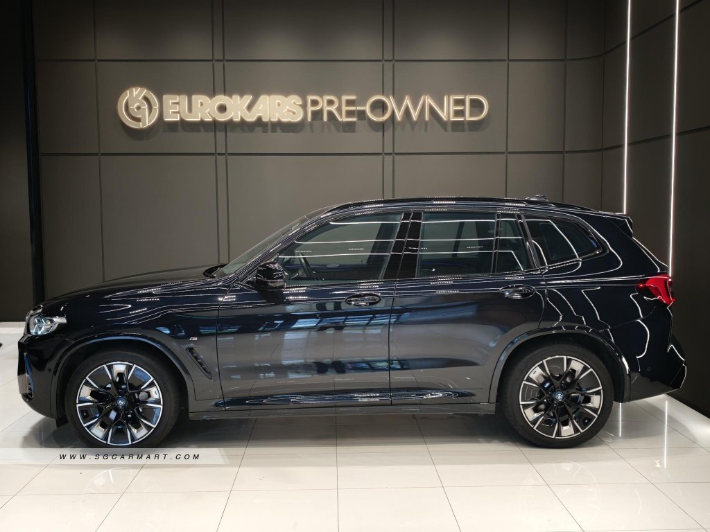 BMW iX3 Electric M-Sport Impressive Shadow Sunroof