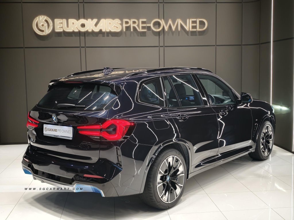 BMW iX3 Electric M-Sport Impressive Shadow Sunroof