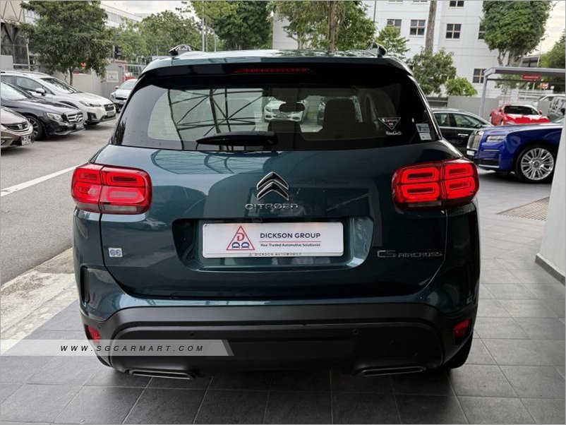 BMW 5 Series 523i Highline - Side Front