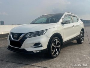 Nissan Qashqai 2.0A Premium Moonroof-thumbnail