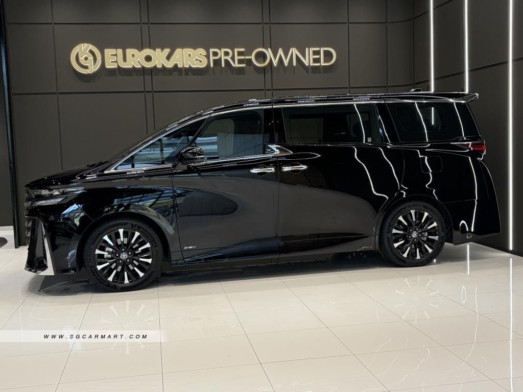 Toyota Vellfire Hybrid 2.5A Elegance