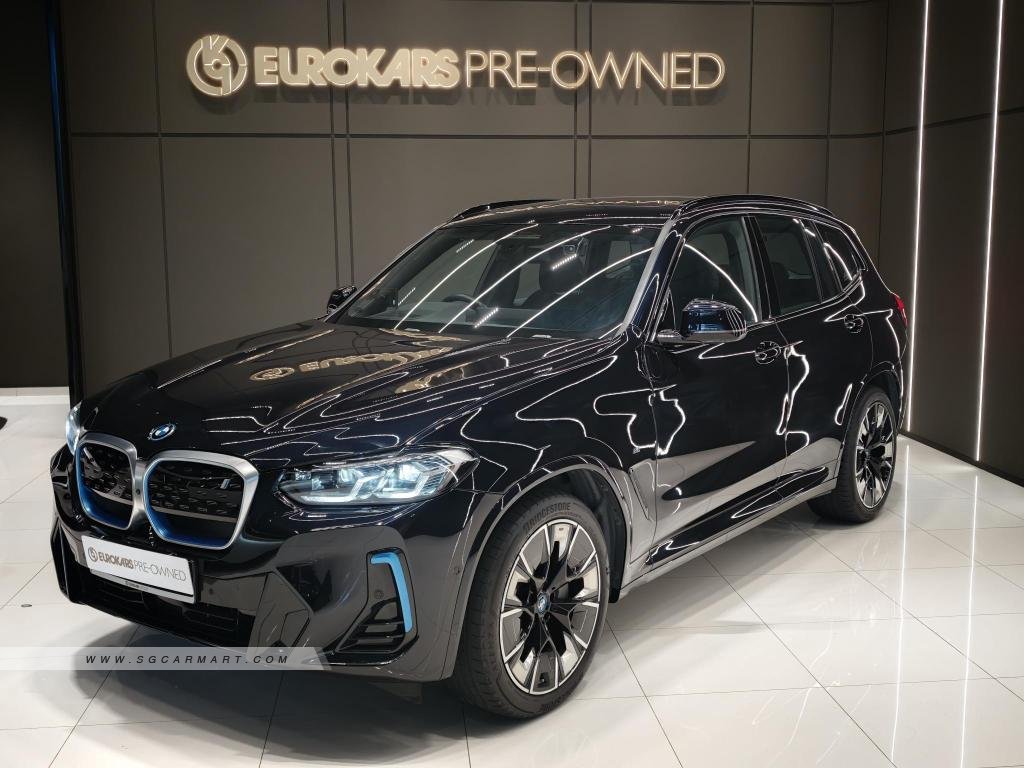 BMW iX3 Electric Inspiring Sunroof